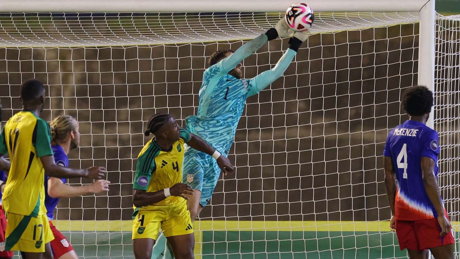 持续加大对 持续加大对